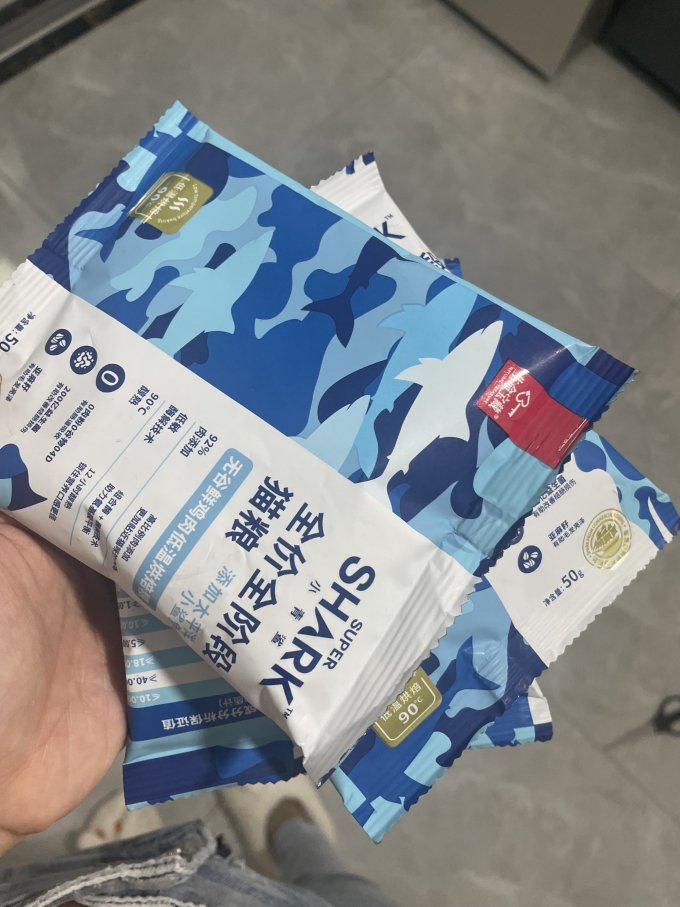 小青鲨猫咪干粮