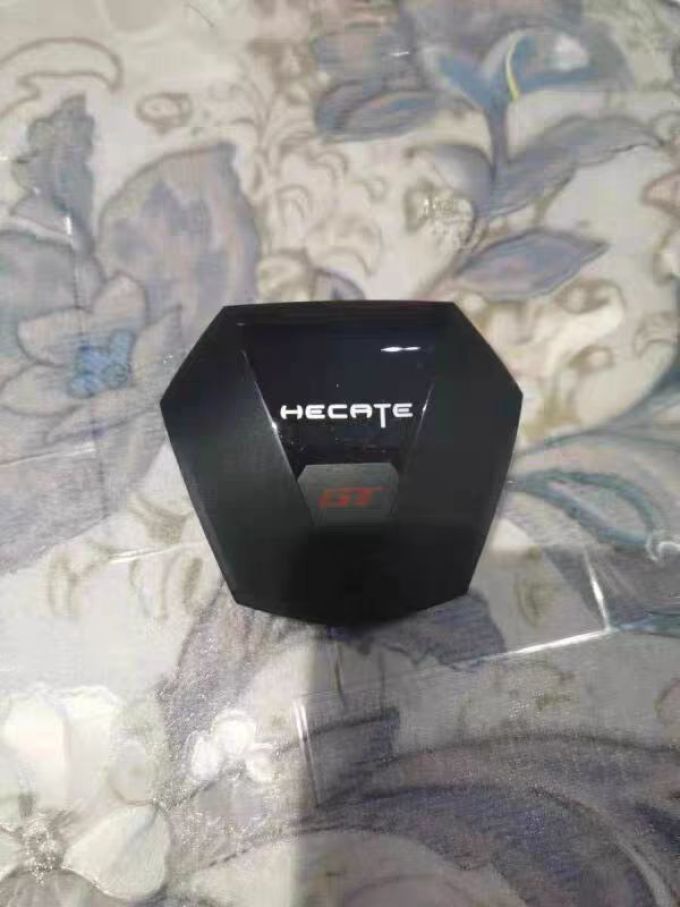 漫步者蓝牙耳机