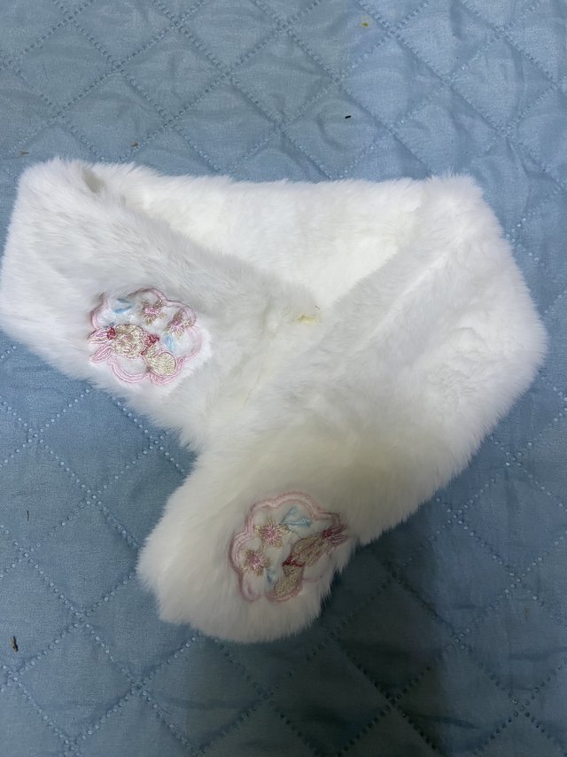 性价比不高的儿童围巾