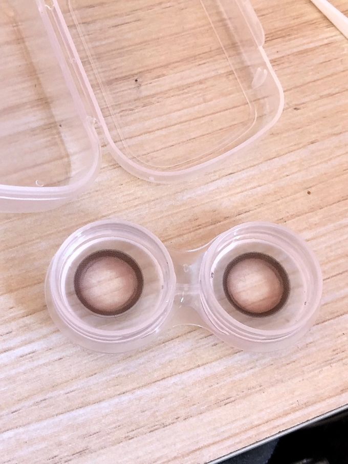 库博隐形眼镜