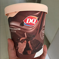 自己超爱的DQ巧克力口味冰淇淋