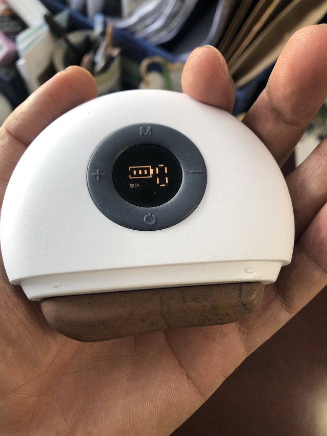 可能很多人都不知道这个是啥？电子刮痧板！