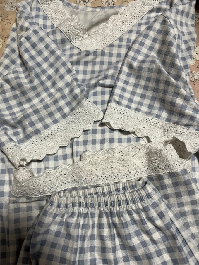 家居睡衣