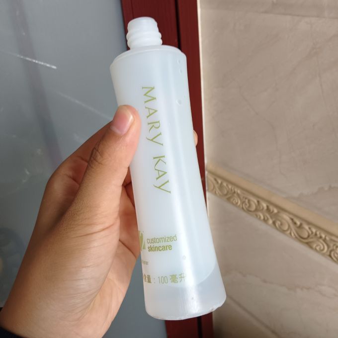 玫琳凯爽肤水