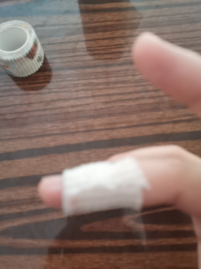 烙色运动护具