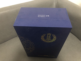 郎酒青花郎礼盒-800拿下，渠道贼硬