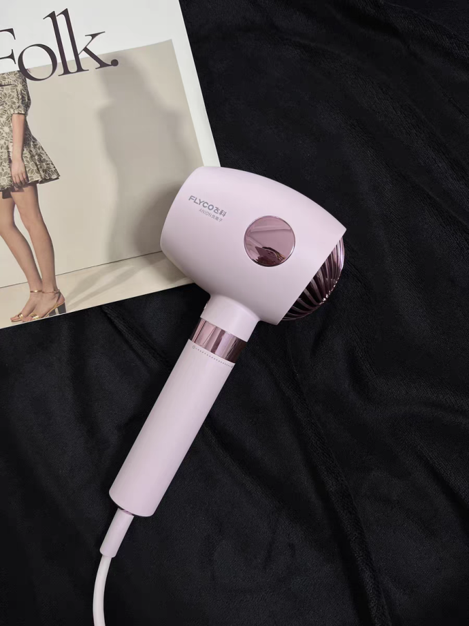 飞科电吹风