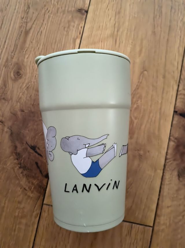 浪凡的绿色小象保温杯