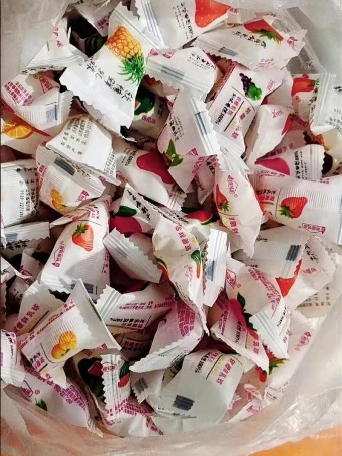 好利源食品糖果巧克力