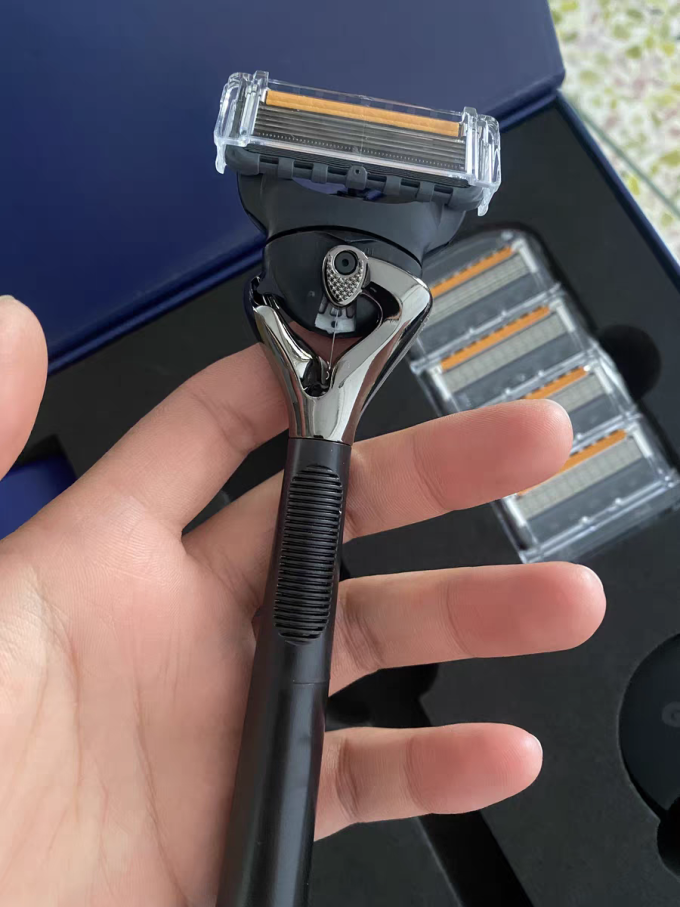 吉列手动剃须刀