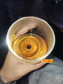 喝酒也可以，喝茶也可以的高脚杯子