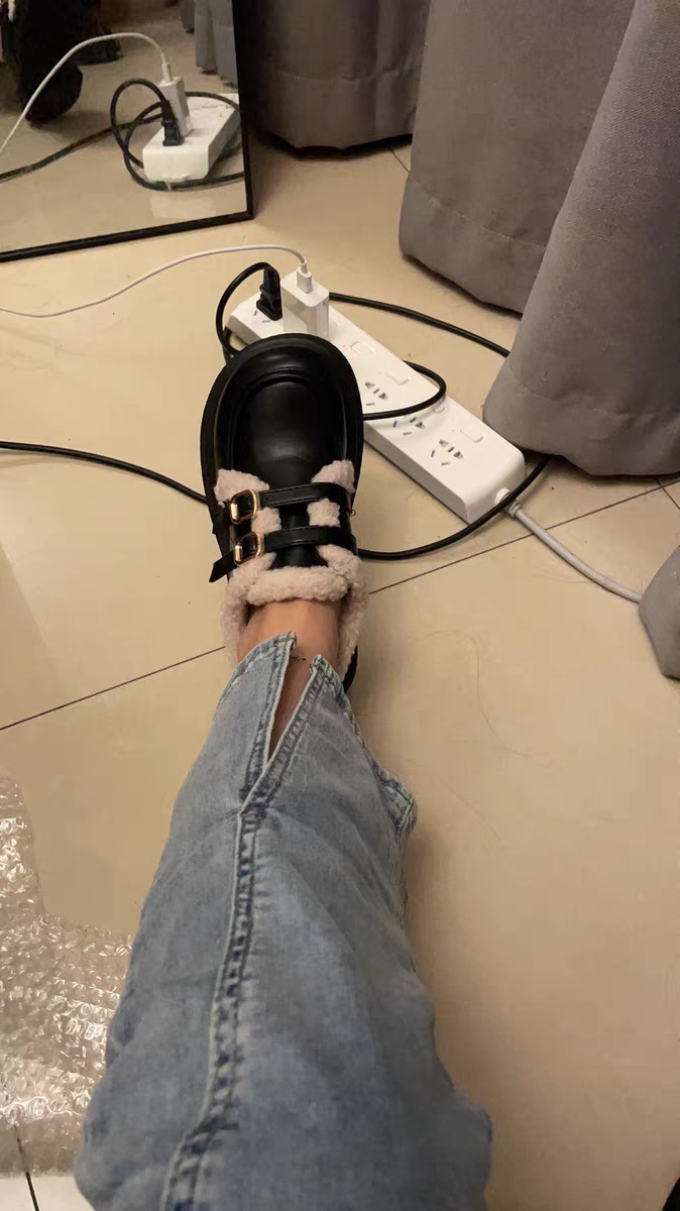卓诗尼女士休闲鞋
