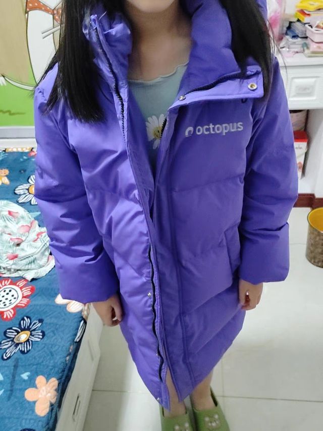 特意赶着双十二给两个女儿买了件外套