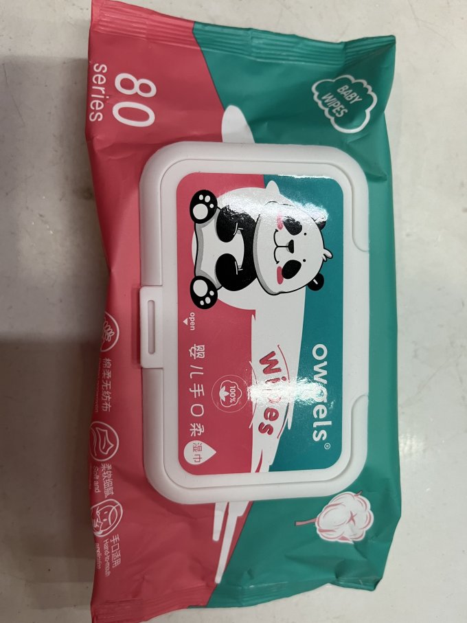 婴儿湿巾