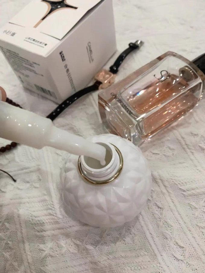小巨蛋牙膏