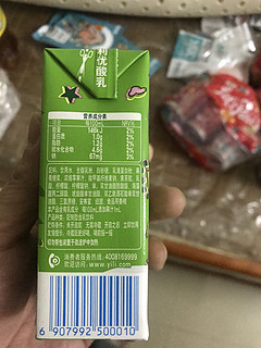 我认为优酸乳真的不好喝