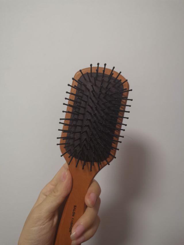 好用的空气气囊梳子