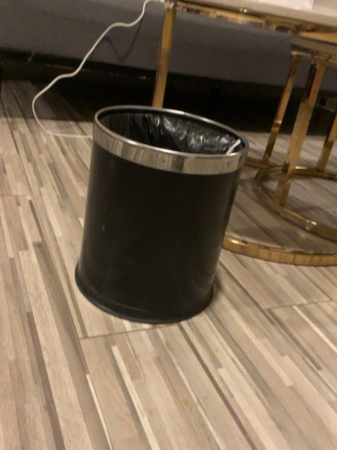 垃圾桶