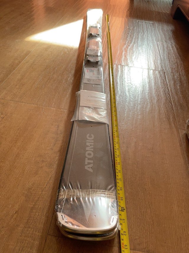 0元购Atomic双板滑雪板（中奖）