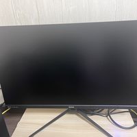 多多双十二买的显示器满足大部分游戏要求