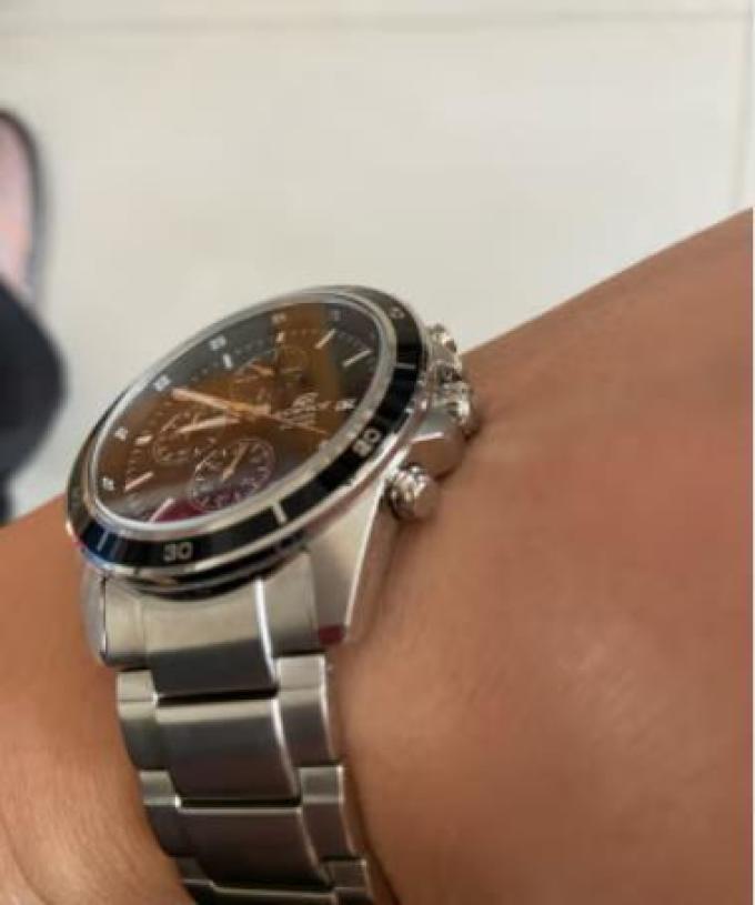 卡西欧男款石英表