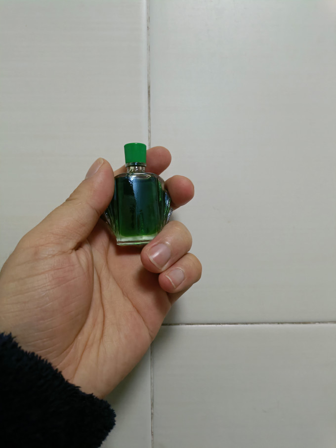 维真园驱蚊花露水