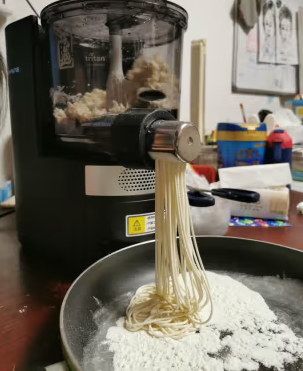 面条机满足了快速的需求强烈推荐，值得拥有
