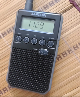 山进DT-800C便携式收音机