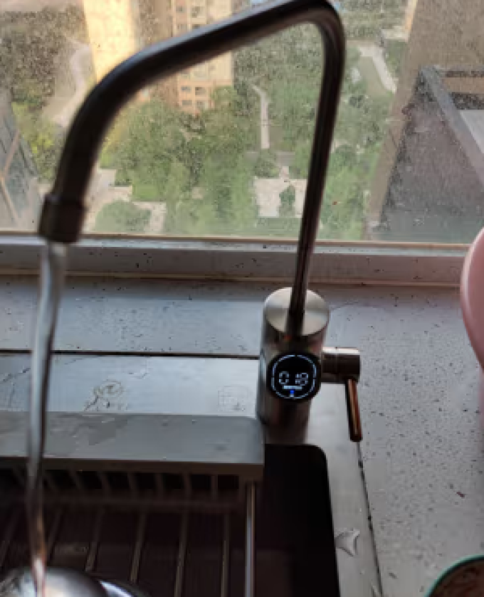 美的反渗透纯水机