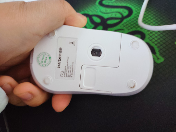白狼鼠标