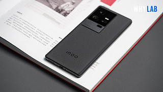 唯一一款 200W 骁龙 8 Gen2旗舰，iQOO11Pro