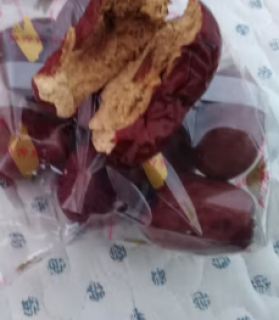 香甜可口肉厚核小陕西大枣