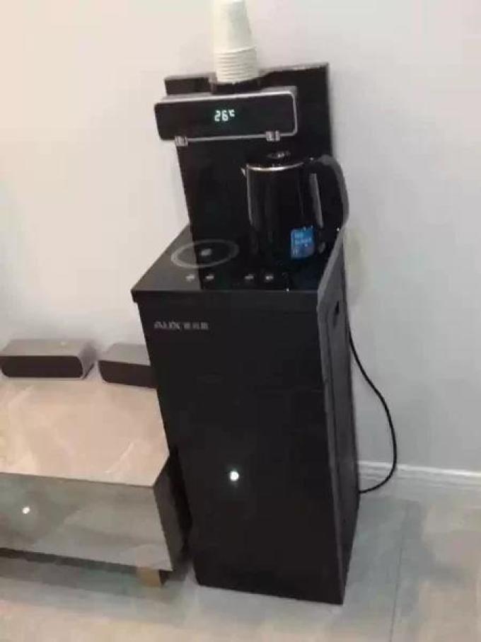 奥克斯饮水机