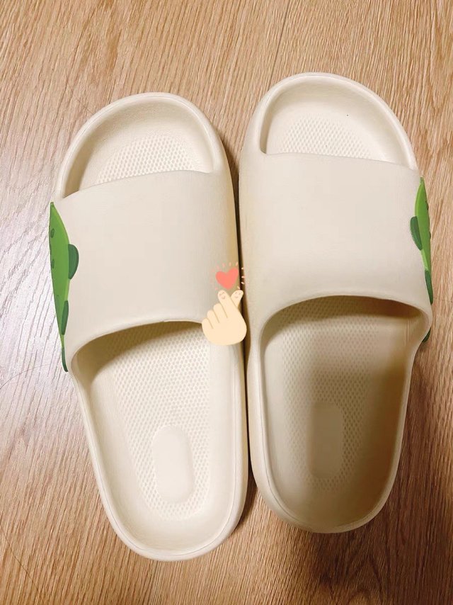 超舒服的室内拖鞋