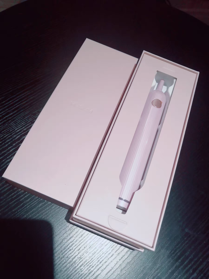 花上电动牙刷