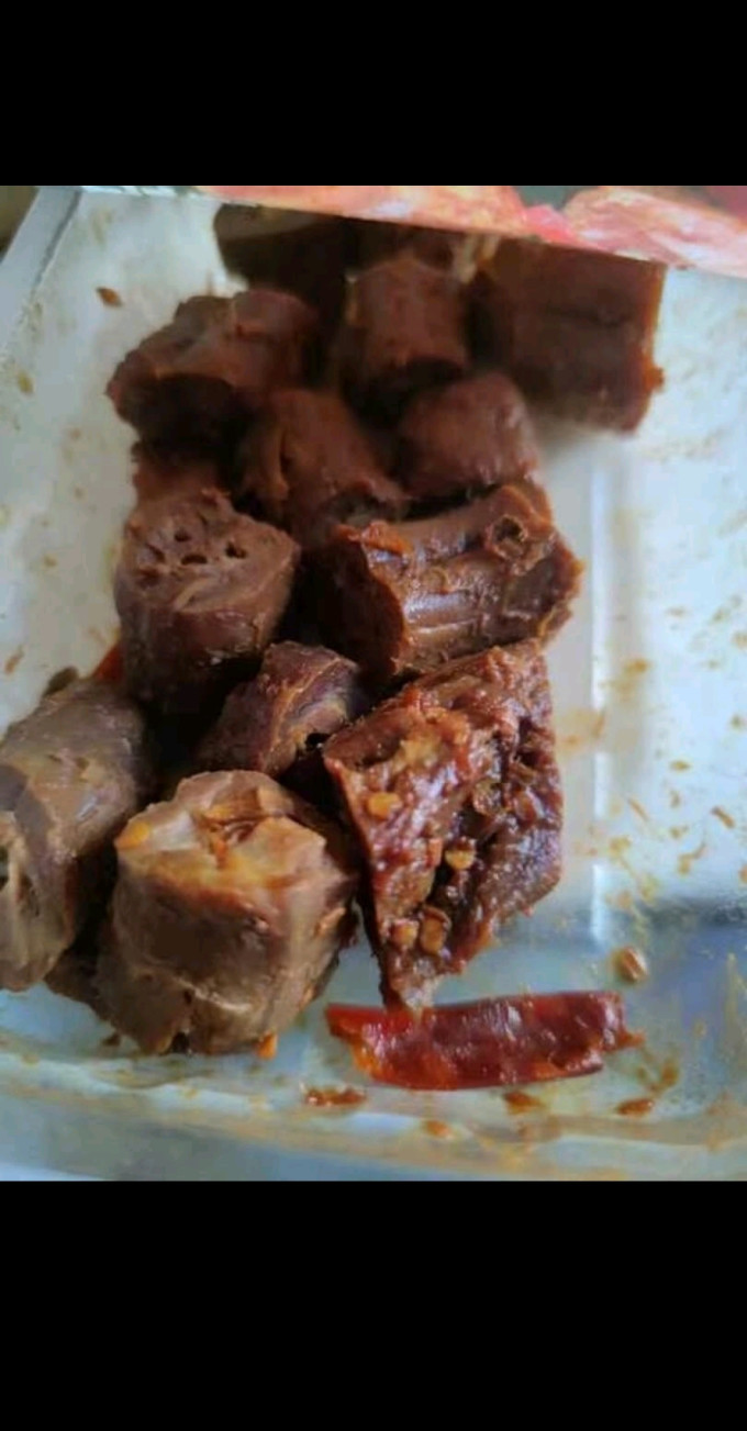周黑鸭鸡鸭零食