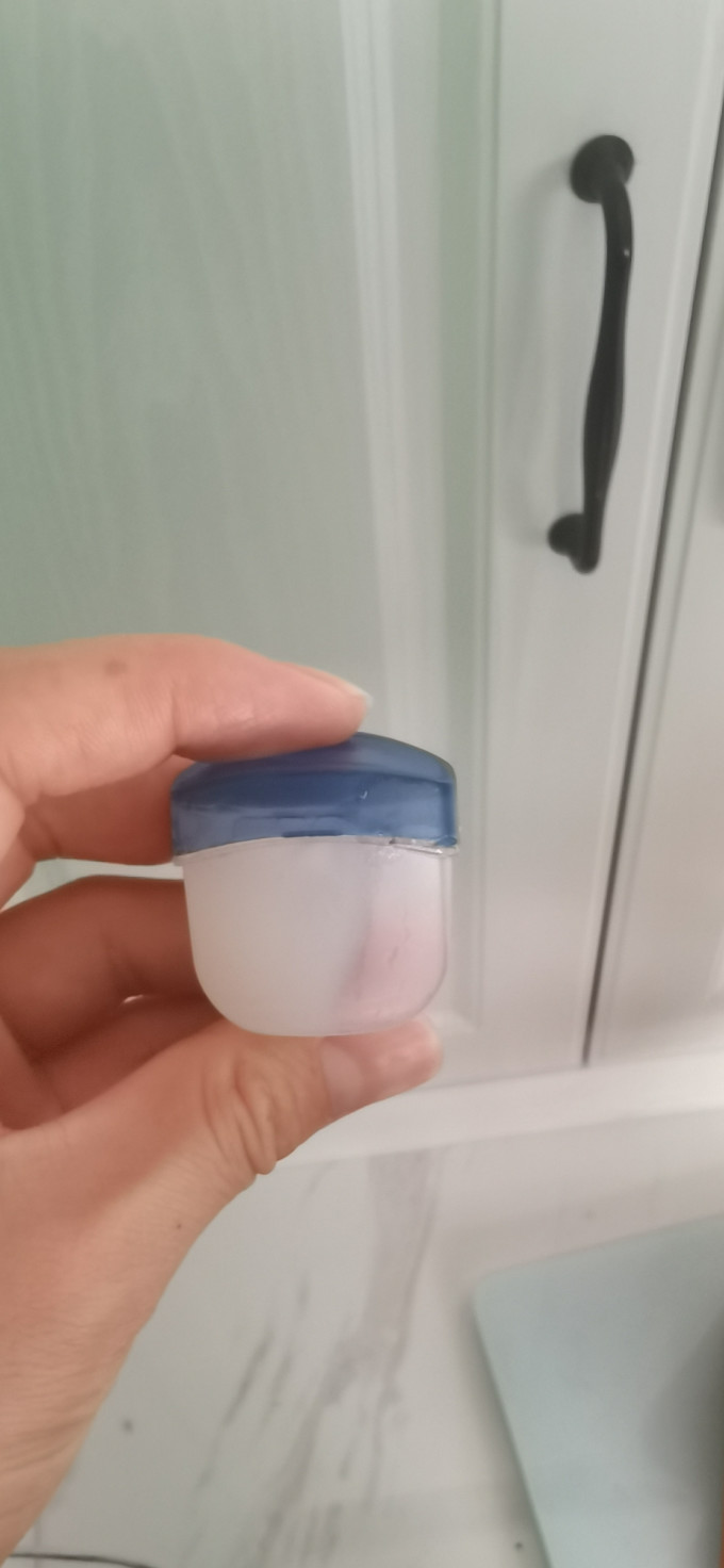 润唇膏