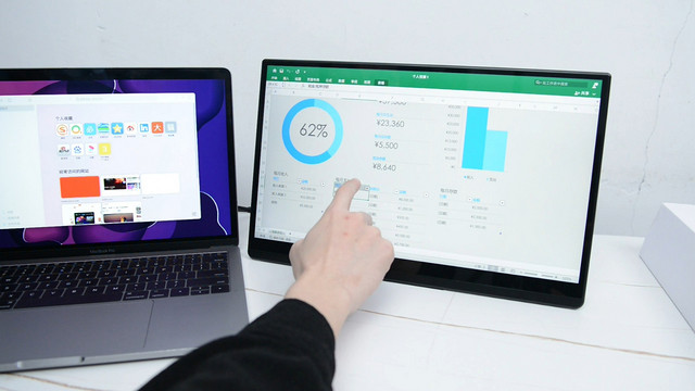 这便携显示器就离谱，长得像幻X，4K还能触摸