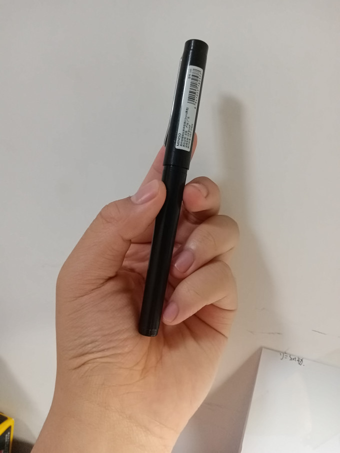 名创优品中性笔