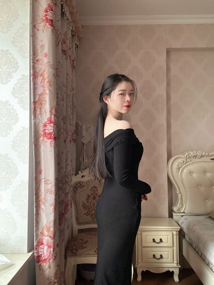 女上装