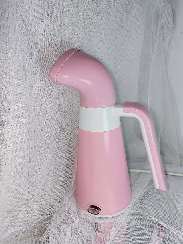 精致的猪猪女孩衣服上怎么能有褶子呢