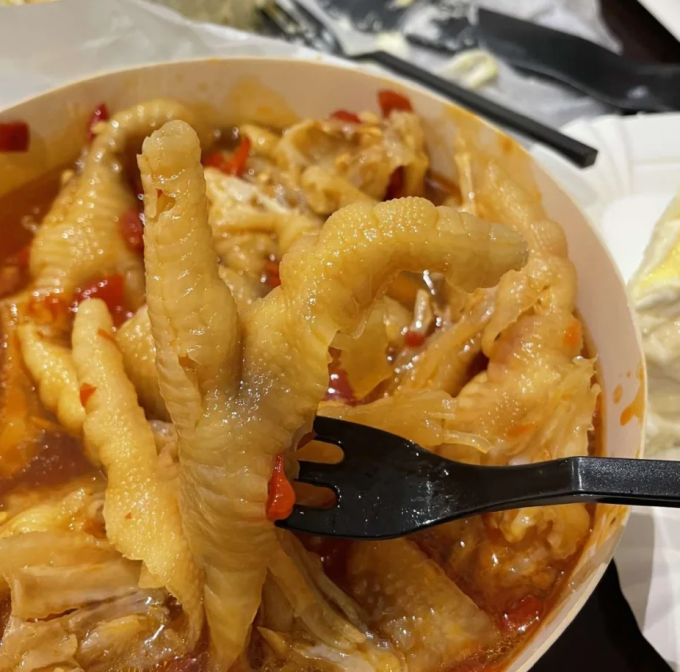 幻食心味鸡鸭零食