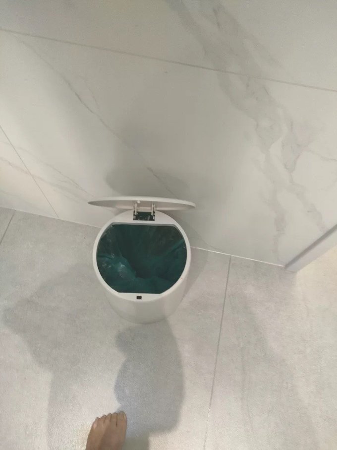 俏洁垃圾桶
