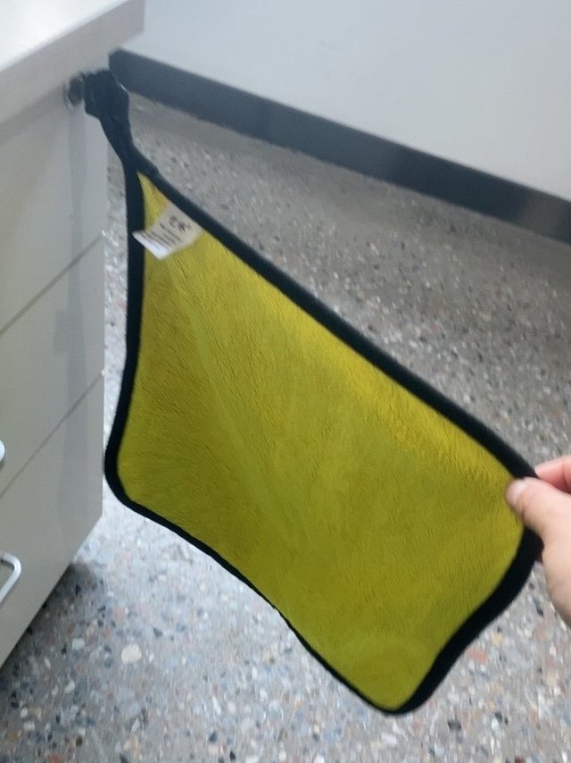 非常棒的一款抹布，吸水性强没有毛毛。