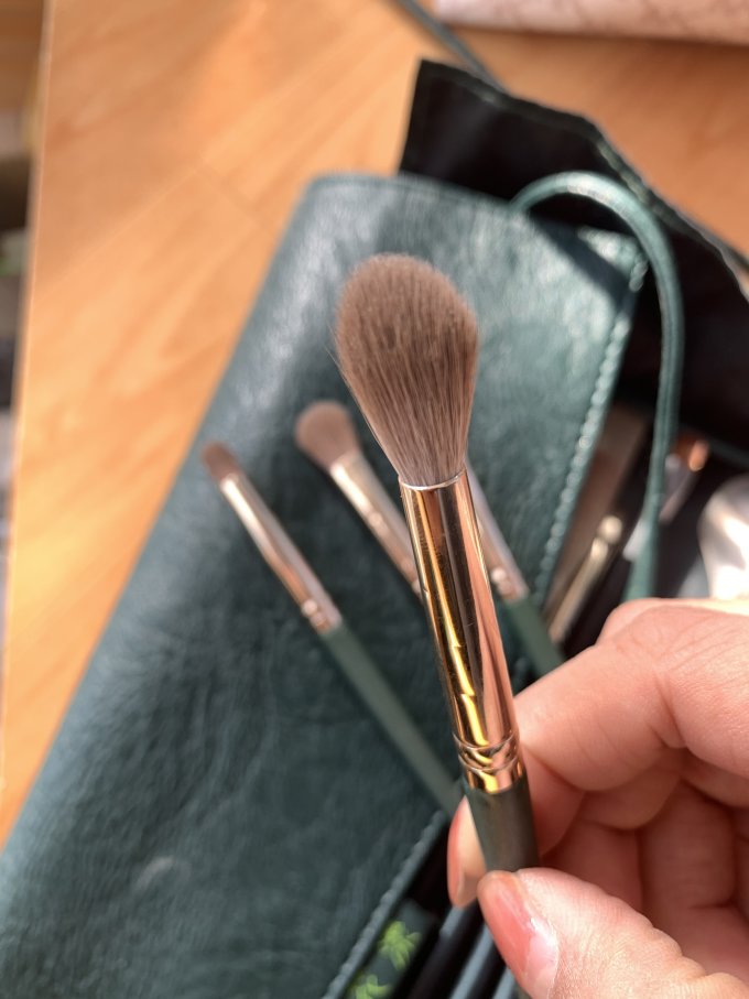 花漾化妆刷怎么样好用吗 花漾眼影刷套装专业化妆刷软毛眼影刷子_什么