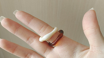 穿搭好物大聚会🌟 篇八十九：这大理石纹树脂戒指也太好看了吧？！