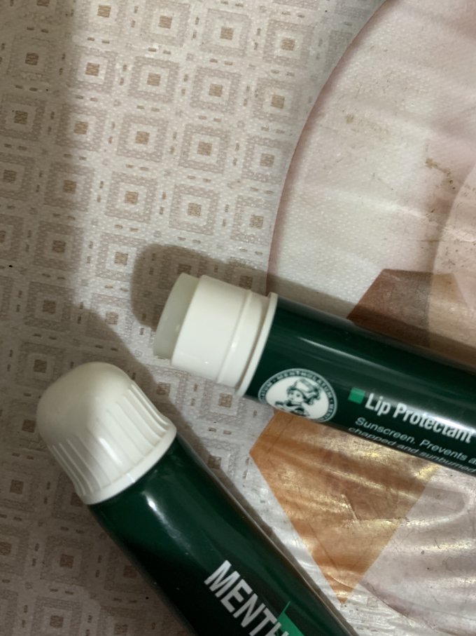 曼秀雷敦润唇膏