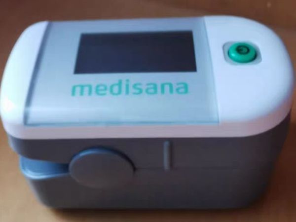 抗阳必备指夹式血氧仪！