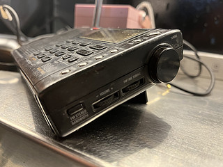 德生经典，PL-450全波段收音机