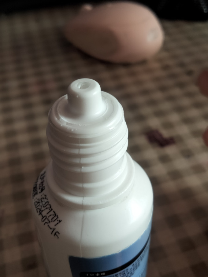 人鱼姬隐形眼镜护理液